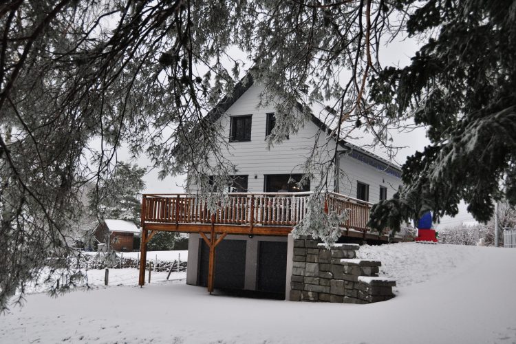 Le chalet en hiver